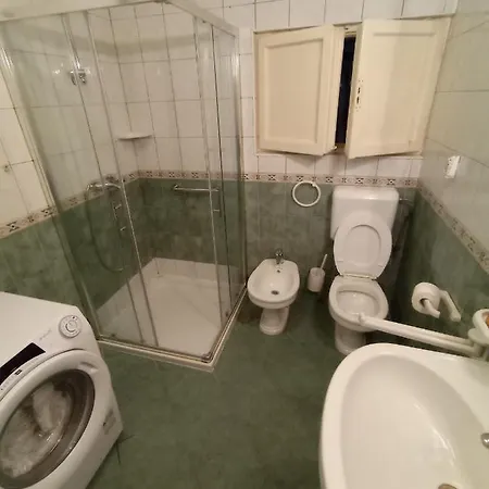 Damjan Rum i privatbostad Split