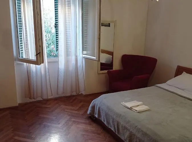 Damjan Rum i privatbostad