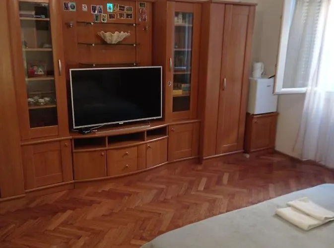 Rum i privatbostad Damjan Split