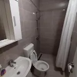 Ostanak kod kuće Damjan